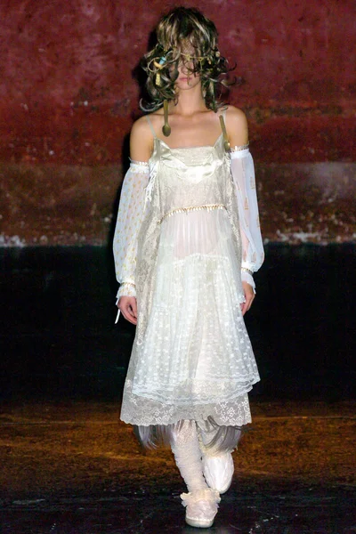 Look 34